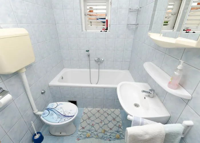 Apartman Damir Primosten